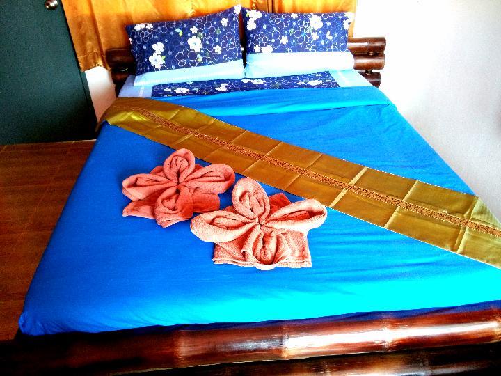 Yin Yang Guesthouse Чиангмай Екстериор снимка